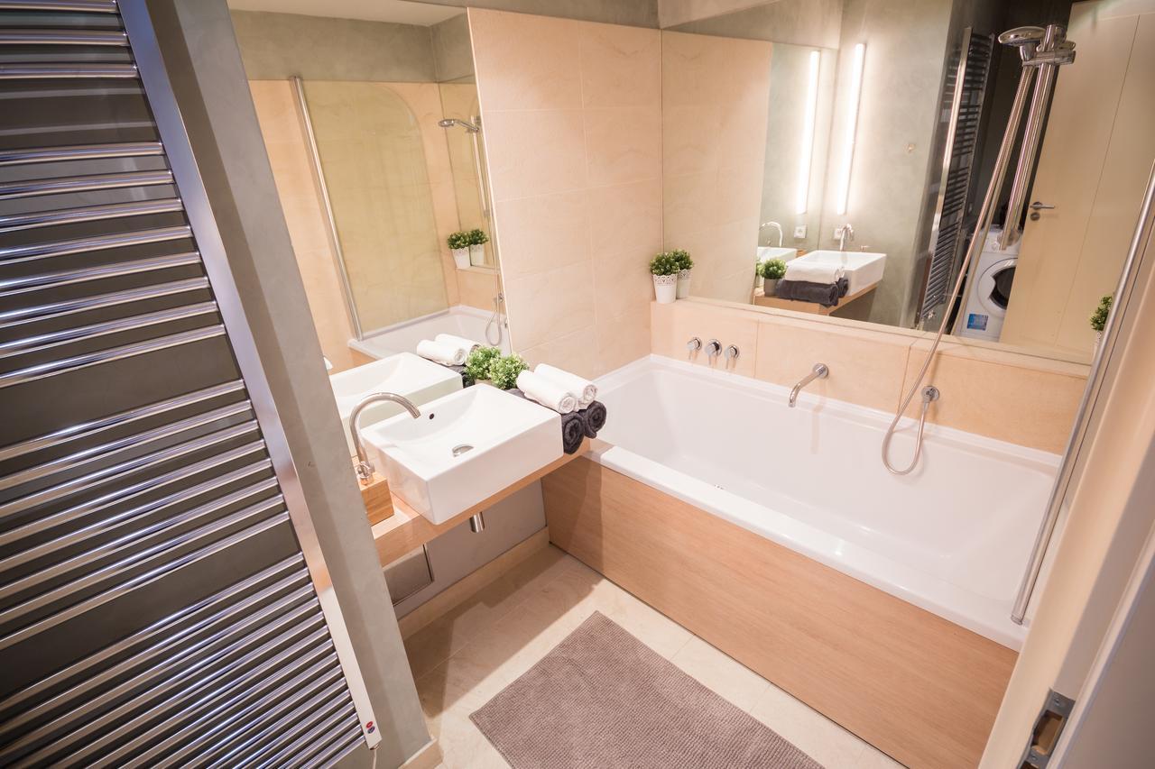 Luxury Apartment River Diamond Residence Praga Exterior foto