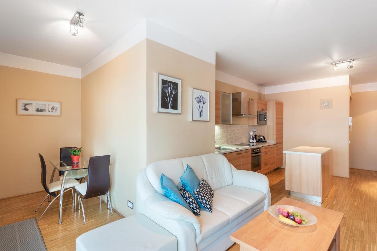 Luxury Apartment River Diamond Residence Praga Exterior foto